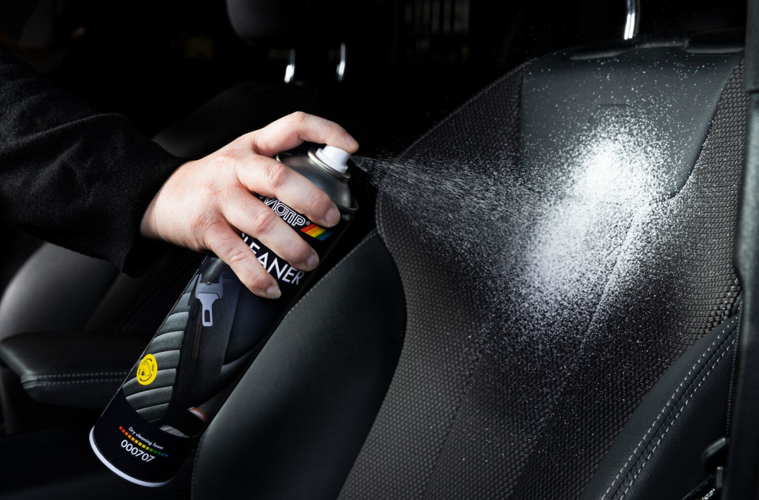 car-seat-clean-spray-motip